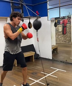 BOXEO ENTRENAMIENTO EJERCICIO EN FORMA LAVENIR